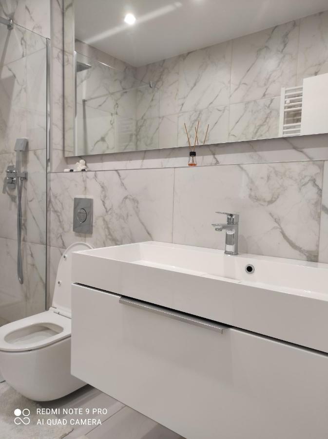 New Modern Apartment Ujhorod Exterior foto